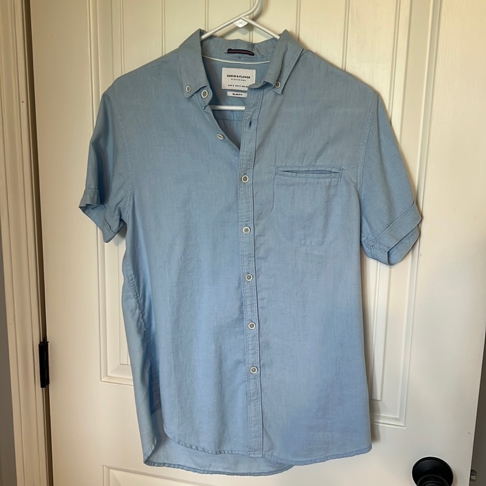 New Denim & Flower Button-up Shirt sizeS